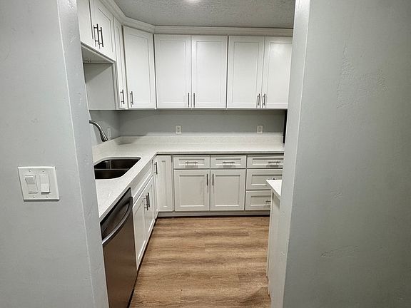 3rd image of 42 W Lester Ave Unit F17