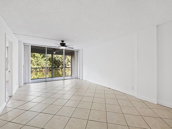 5th image of 106 Royal Park Drive #1C