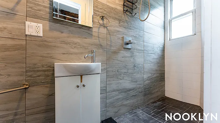 Rented by Nooklyn NYC LLC | media 12