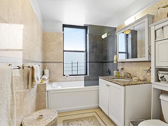 4th image of 135 Prospect Park W APT 44B