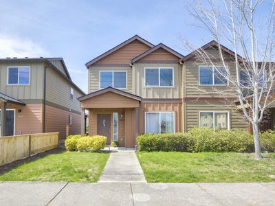 7653 24th St, White City, OR, 97503