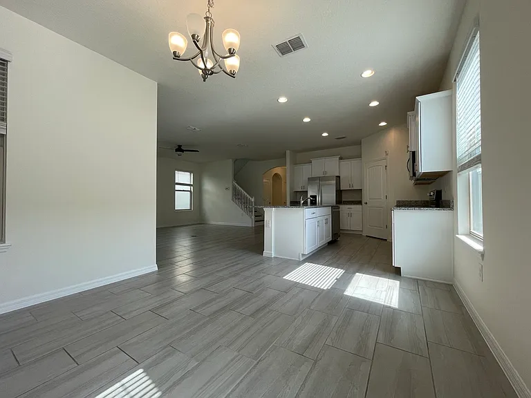 16349 Admirals Cove Ln — Photo 7