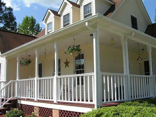 2nd image of 180 Pine Needles Rd