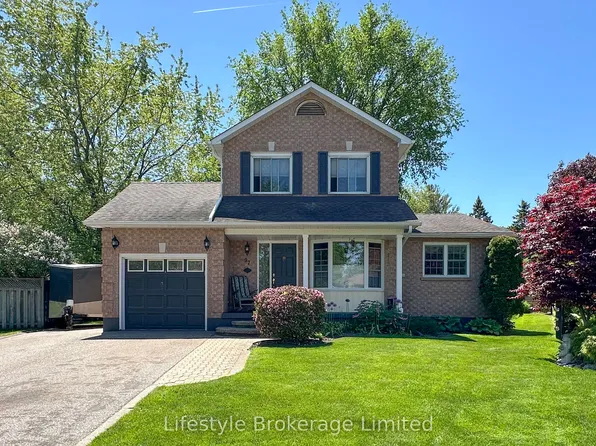 97 Hart Blvd, Clarington, ON L1B 1E4
