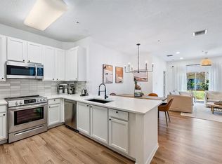 114 Lighthouse Cir APT I, Tequesta, FL 33469