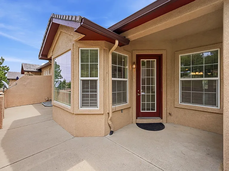 608 Crosswind Point — Photo 38