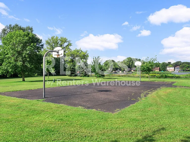 4100 Vera Cruz Ave N — Photo 48