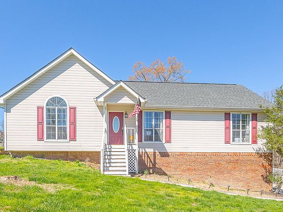 4th image of 8411 Rocky Brook Ln