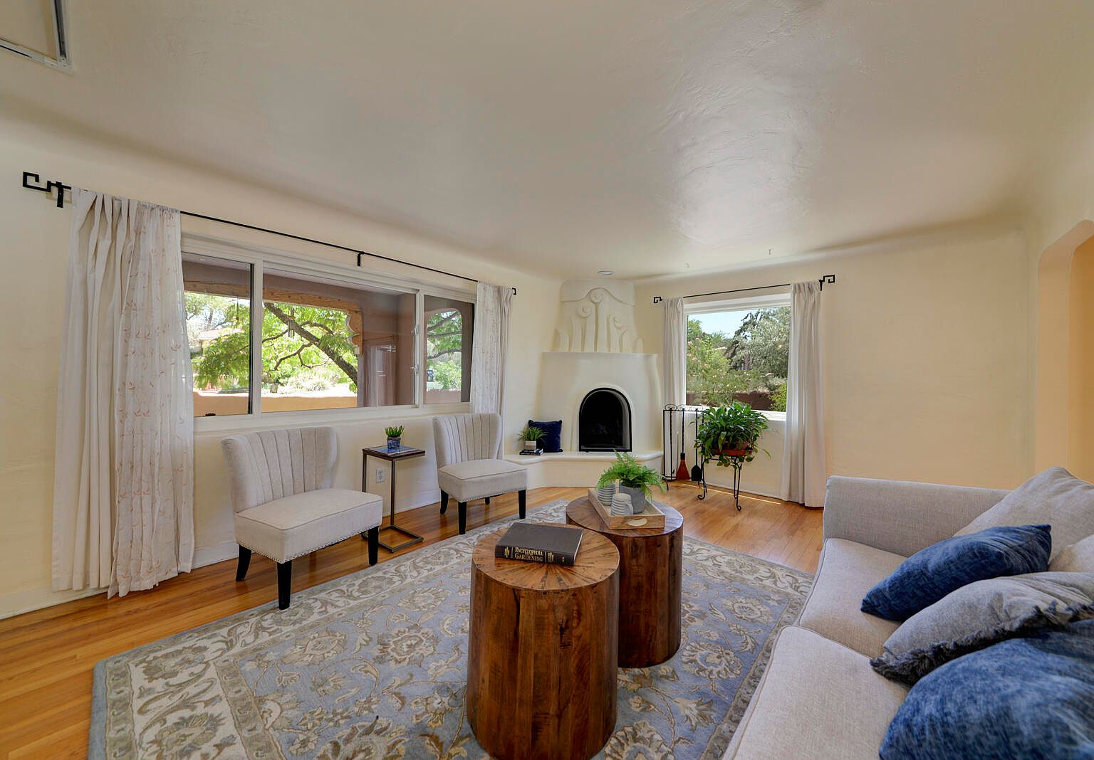 525 Solano Dr SE, Albuquerque, NM 87108 | Zillow