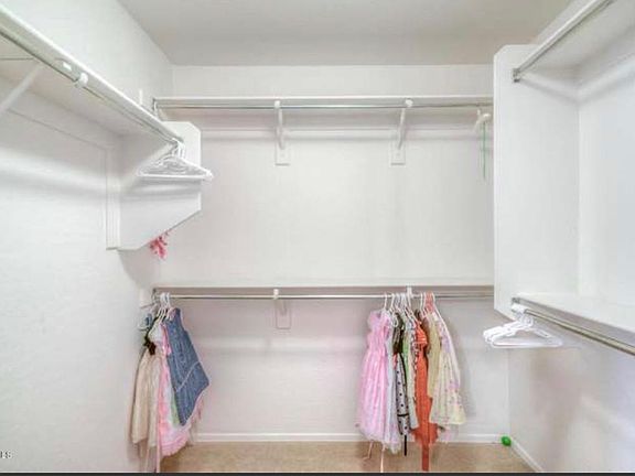 4th image of 726 E Kapasi Ln