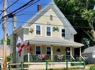 9 9th St #1, Onset, MA 02558