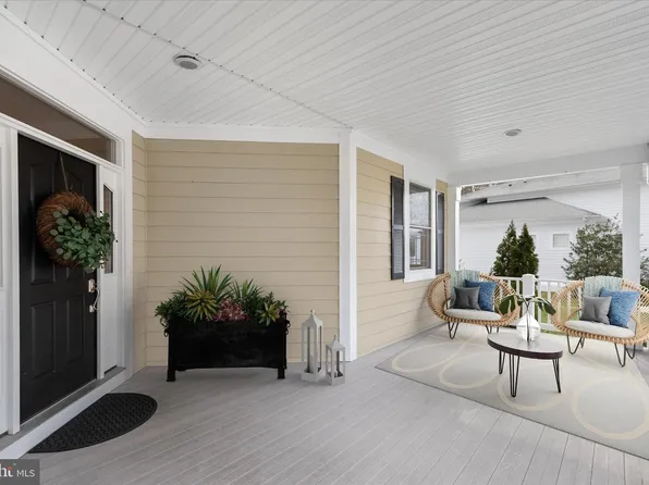 11748 Maid At Arms Ln, Berlin, MD 21811