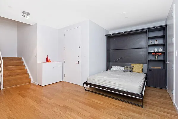 Rented by Keller Williams NYC | media 15