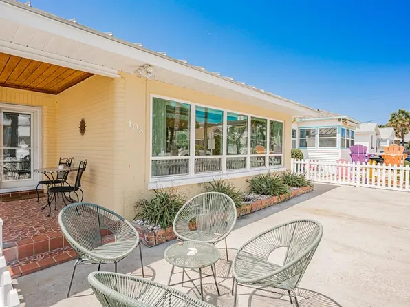 108 11th Ave, Saint Pete Beach, FL 33706