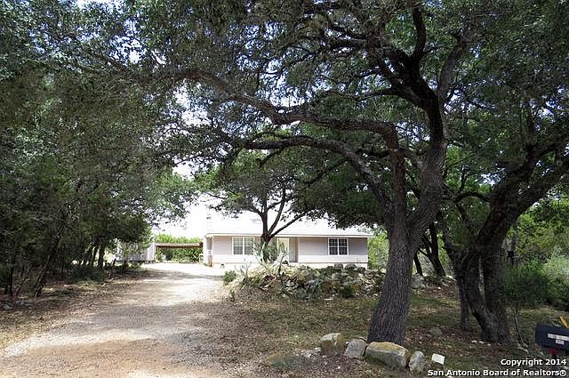1st image of 136 Creekview Dr