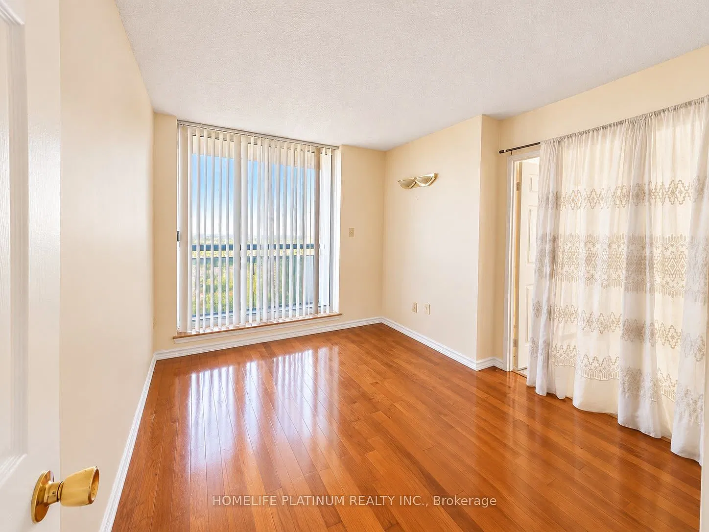 30 Malta Ave — Photo 4