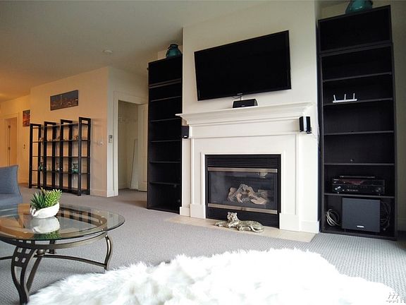 2nd image of 3217 Eastlake Ave E APT 310