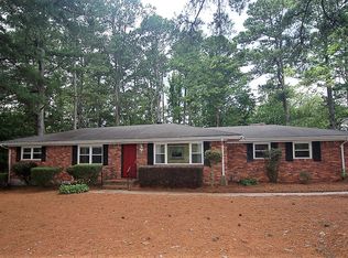 1563 Rockbridge Rd, Stone Mountain, GA 30087