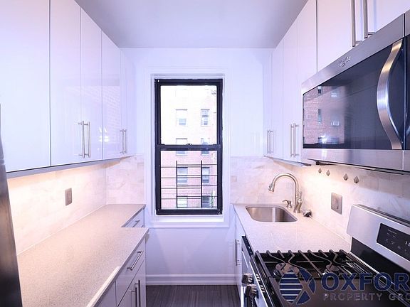 4th image of 64-40 99th St #3A3
