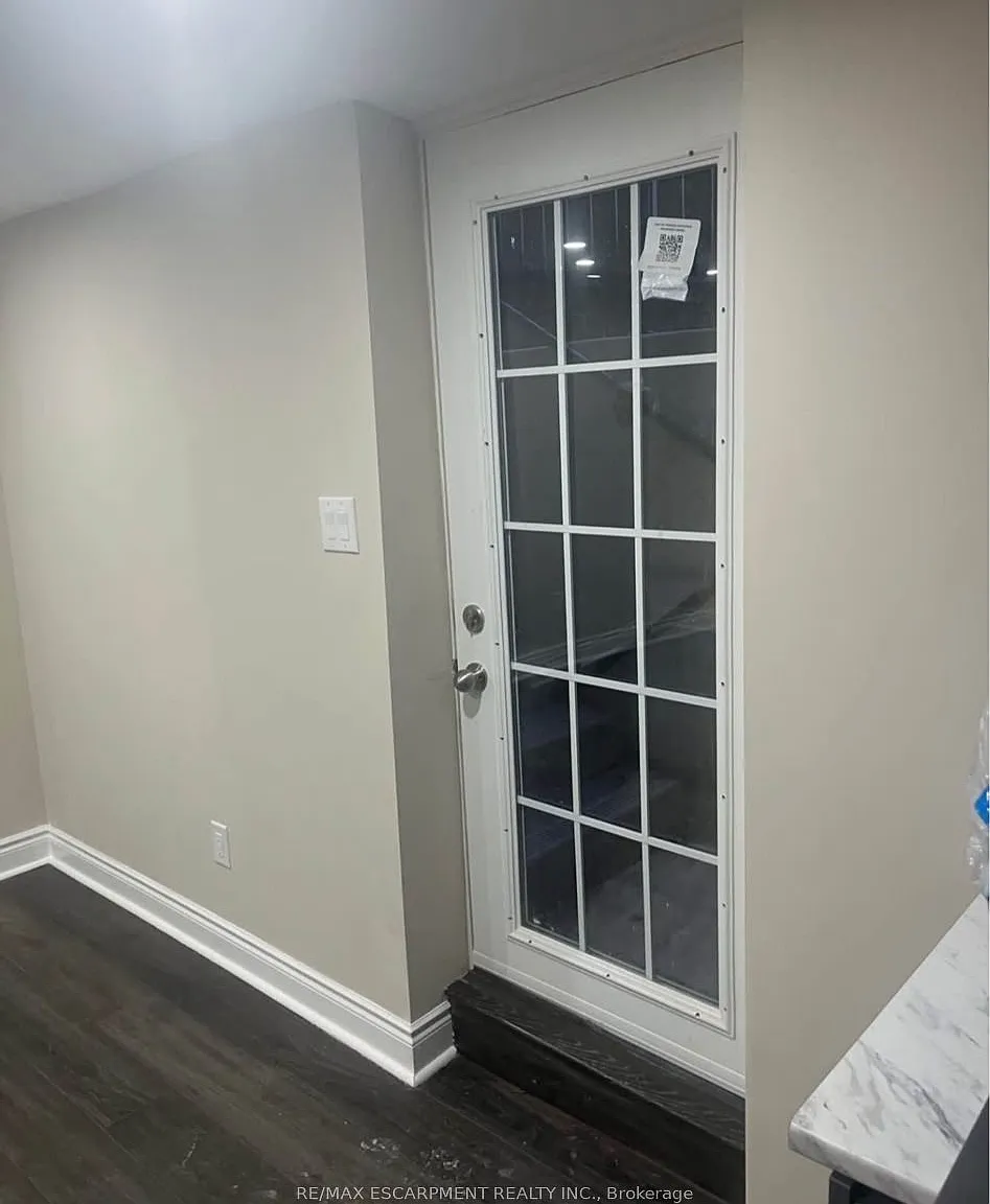 1 bed, $1,500 — Photo 4