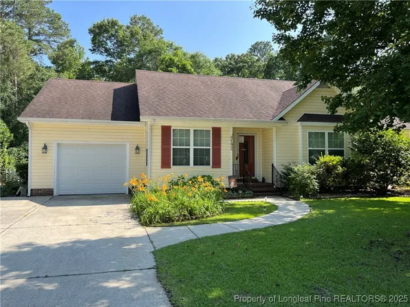 6192 Lakeway Dr, Fayetteville, NC 28306