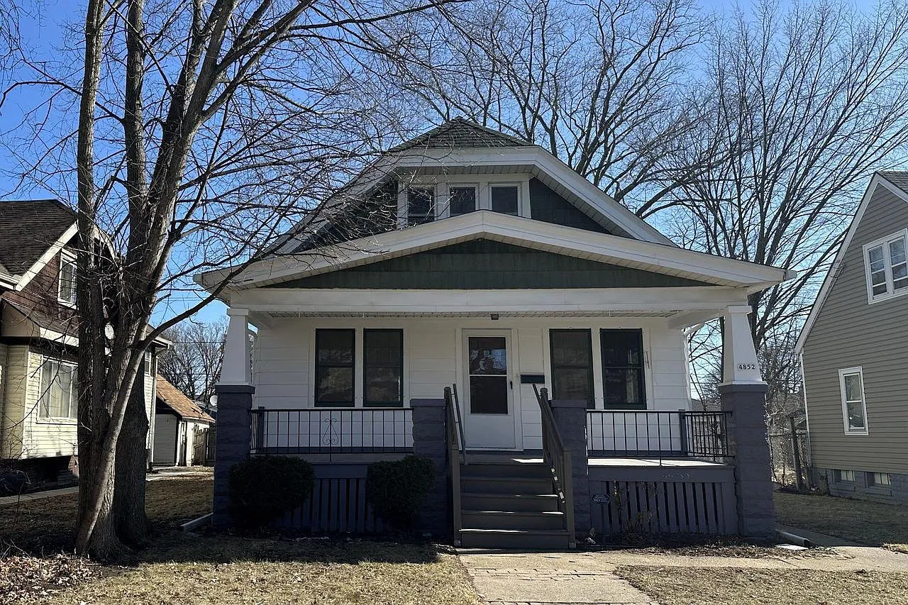 4852 North 37th STREET photo 1
