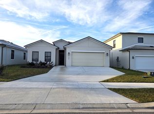 6197 Chorus Dr, Mascotte, FL 34753
