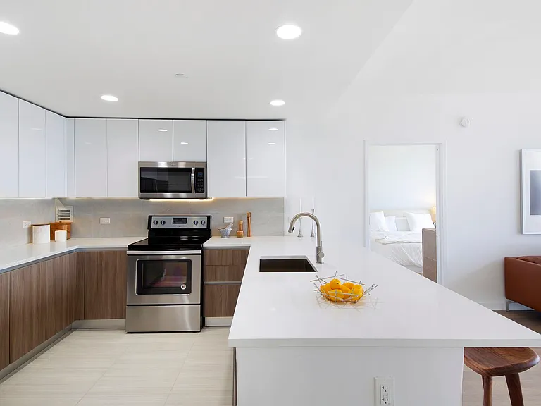 Newport Rentals — Photo 497