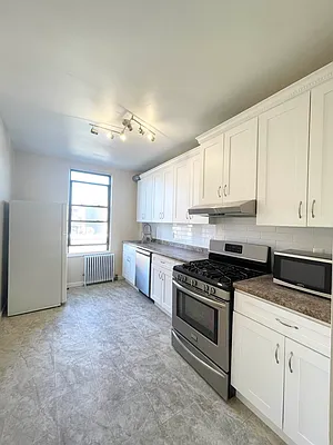 Rented by Keller Williams NYC | media 9
