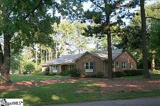 2nd image of 17 Saint Augustine Dr