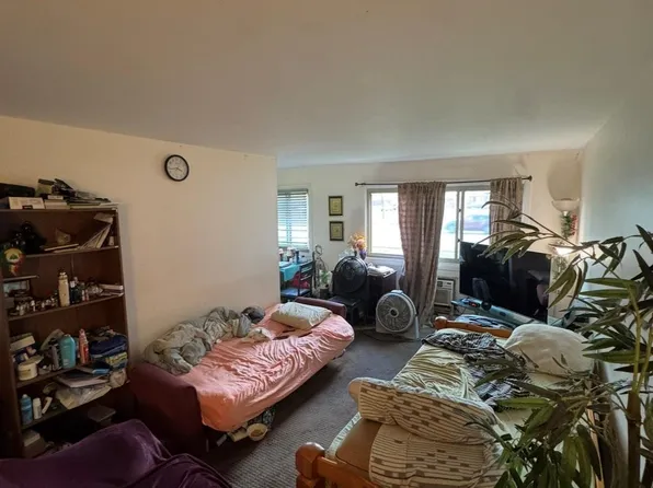 2453 B Union Boulevard #15A, Islip, NY 11751