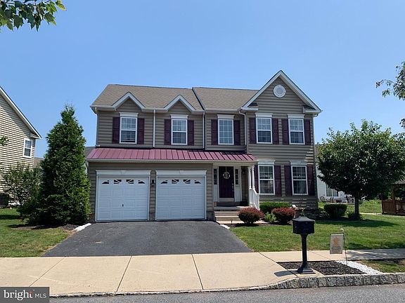 3rd image of 1111 Morgan Hill Dr