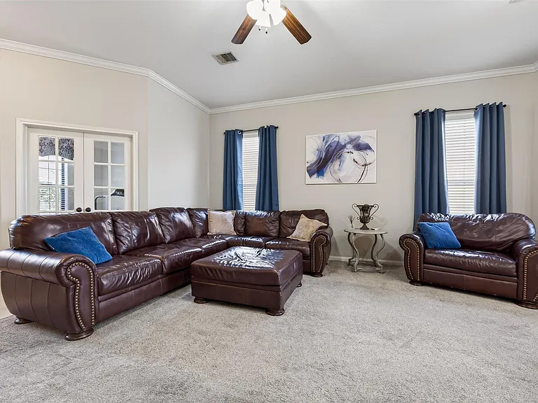 118 Snug Harbor Dr — Photo 7