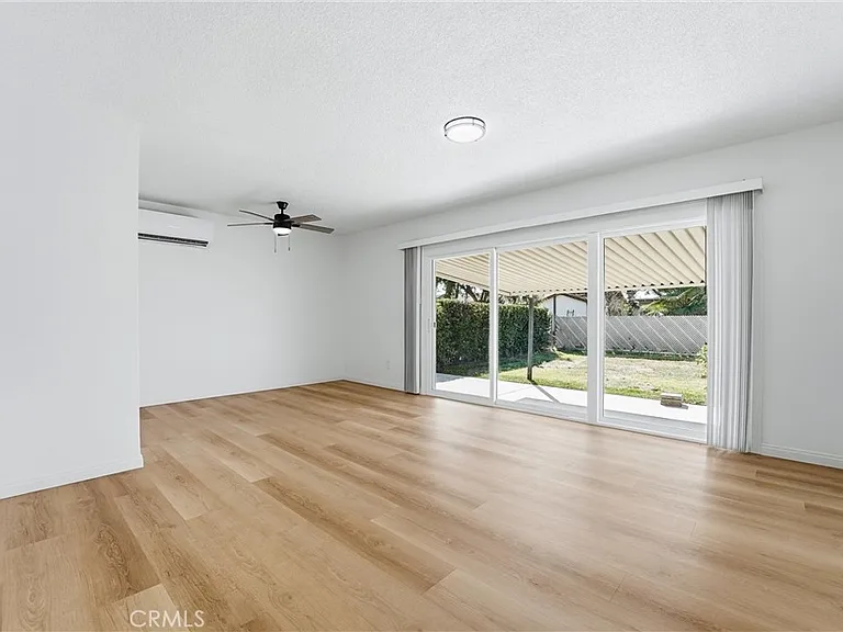 1123 Clintwood Ave — Photo 3