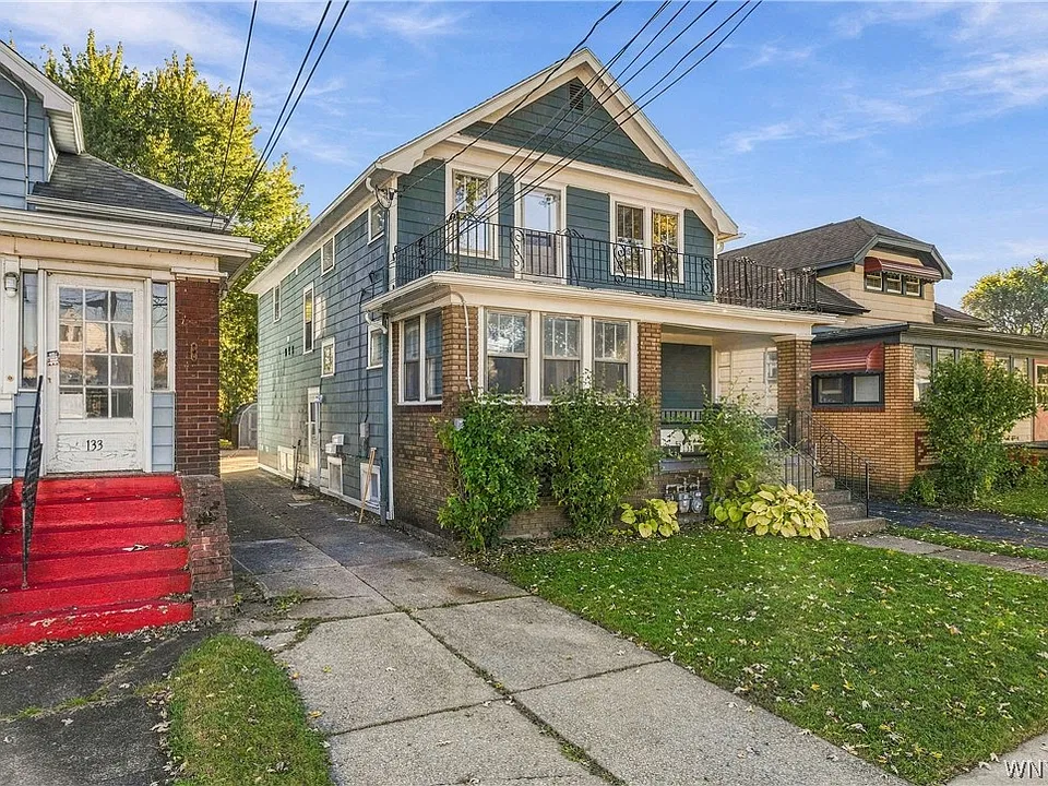 131 Crystal Ave #1