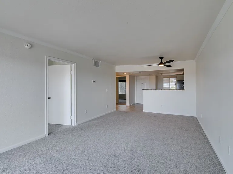 8070 W Russell Rd #2026 — Photo 13