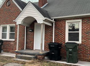 113 Brooks St, Burlington, NC 27215