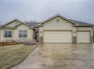811 N Walnut St, Lone Jack, MO 64070