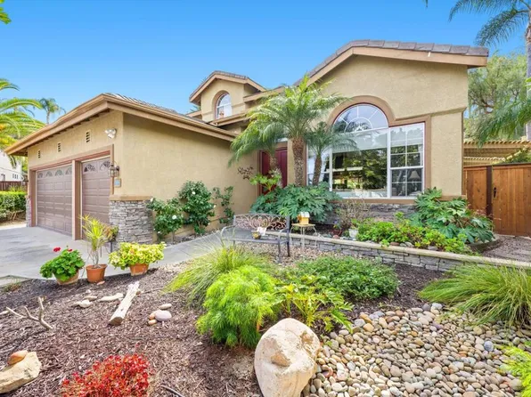 5059 Palmera Dr, Oceanside, CA 92056