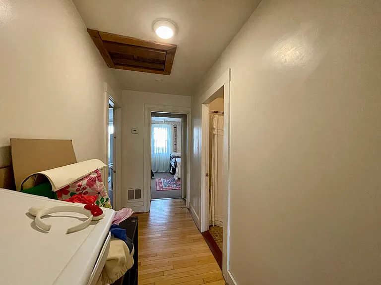 375 Thayer St #1 — Photo 17