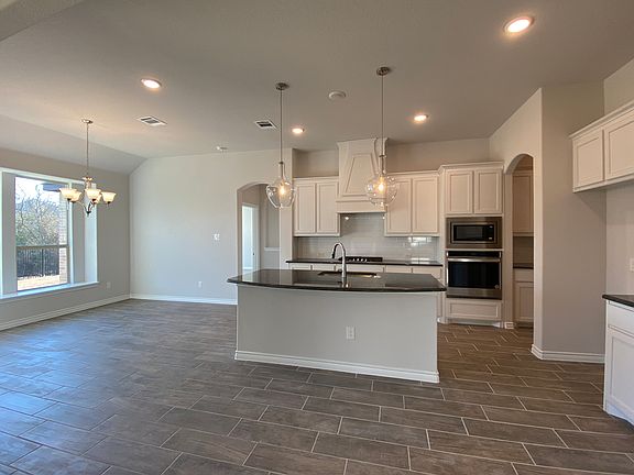 5th image of 1233 Palo Duro Ct