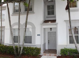 Villas At Nautica, Hollywood, FL 33027
