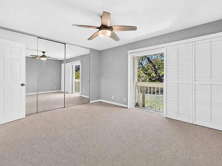 1935 Olmo Way — Photo 32