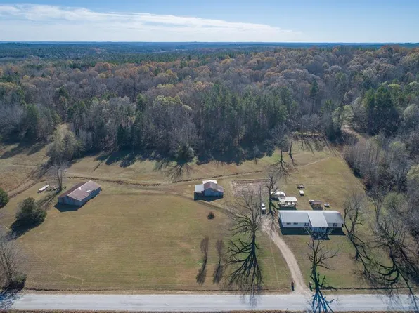 439 County Road 300, Calhoun City, MS 38916