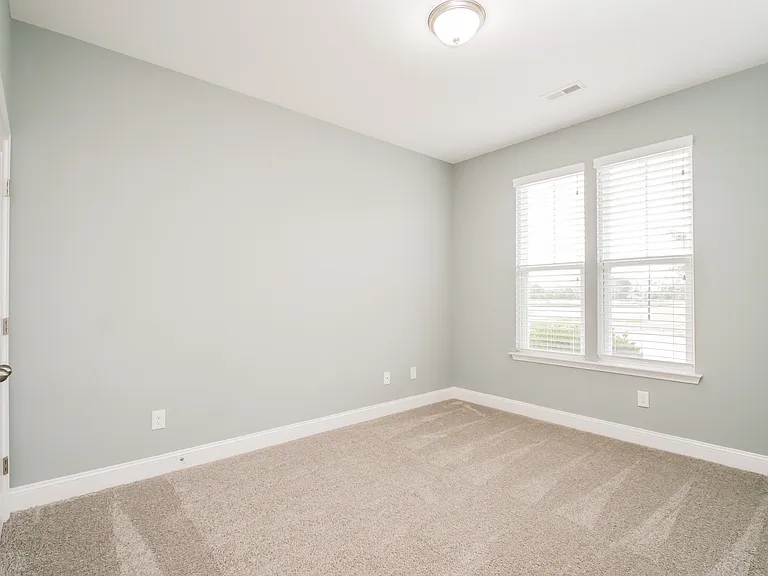 49 Highland Forest Cir #1 — Photo 12