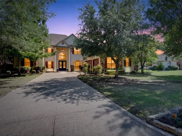 128 Links Ln, Aledo, TX 76008