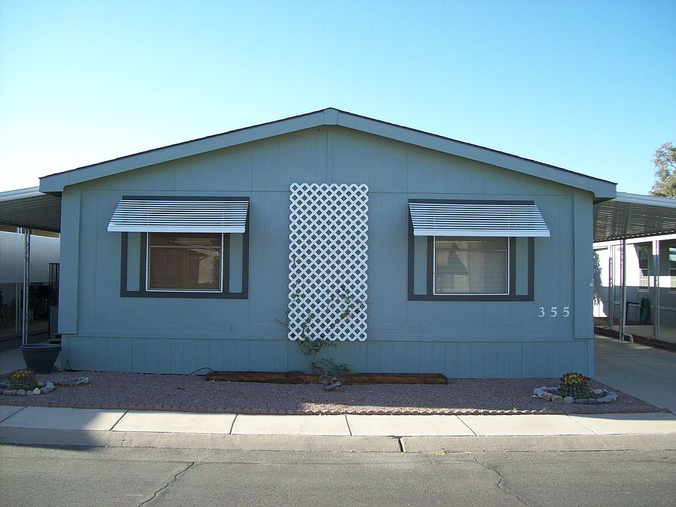 Front view/guest bedrooms