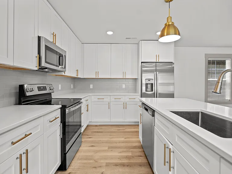 716 S 5th Ave #B — Photo 6