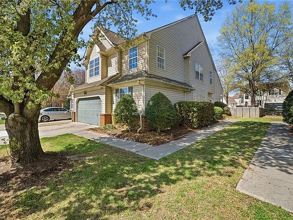 2nd image of 2003 Augusta Ct