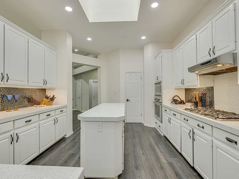 8908 Pepper Rock Dr — Photo 12